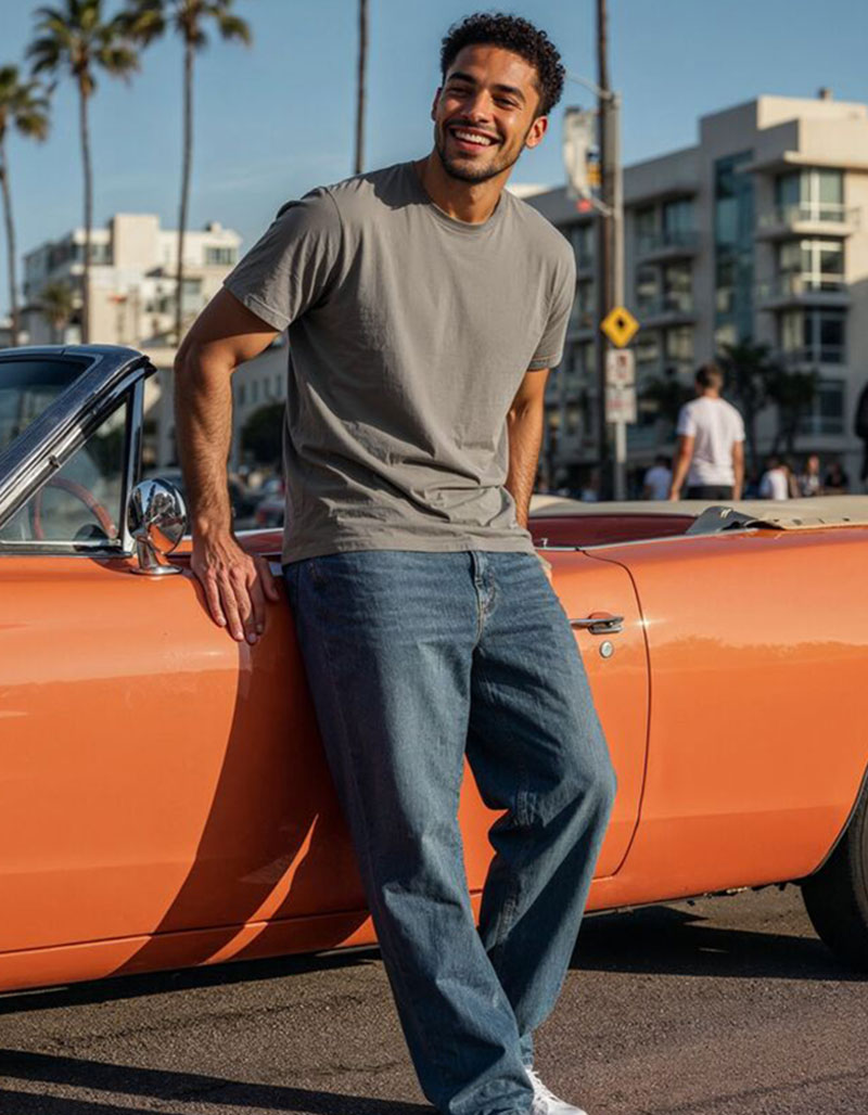 UM T-Shirt (OCS)  Regular Fit Unisex 3410010