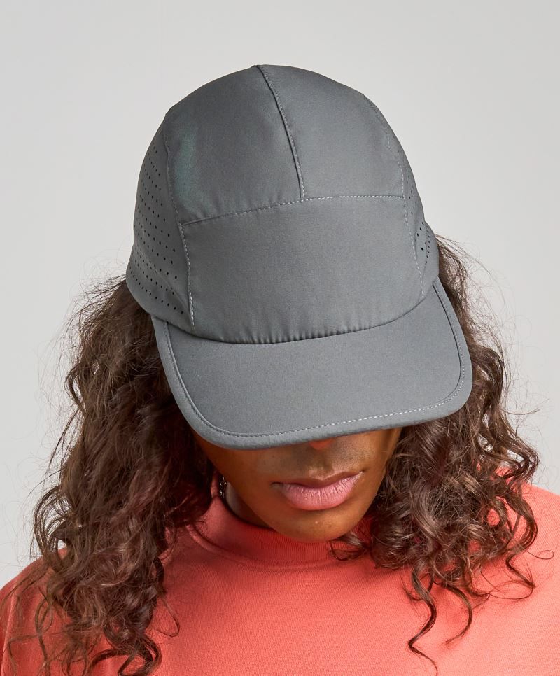 MAUI 5 Panel Outdoor Camper Cap Atlantis 0267 MAUI 5 Panel Outdoor Camper Cap Atlantis 0267