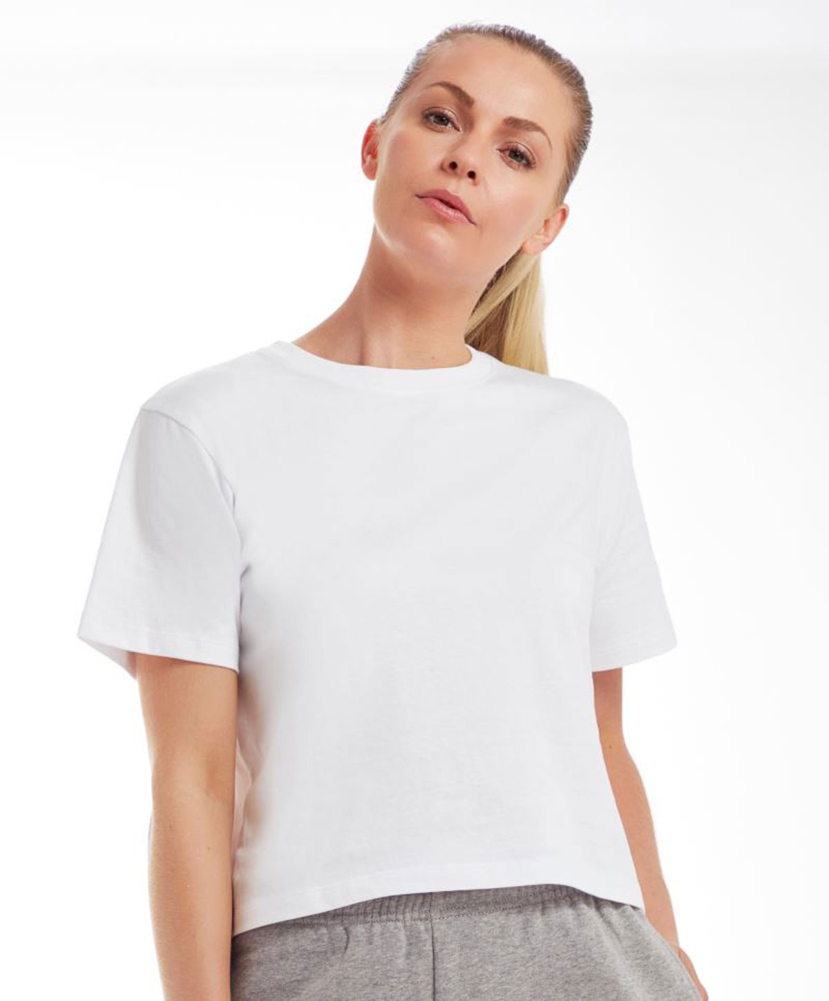 M198-DET Women's Cropped Heavy T Mantis M198