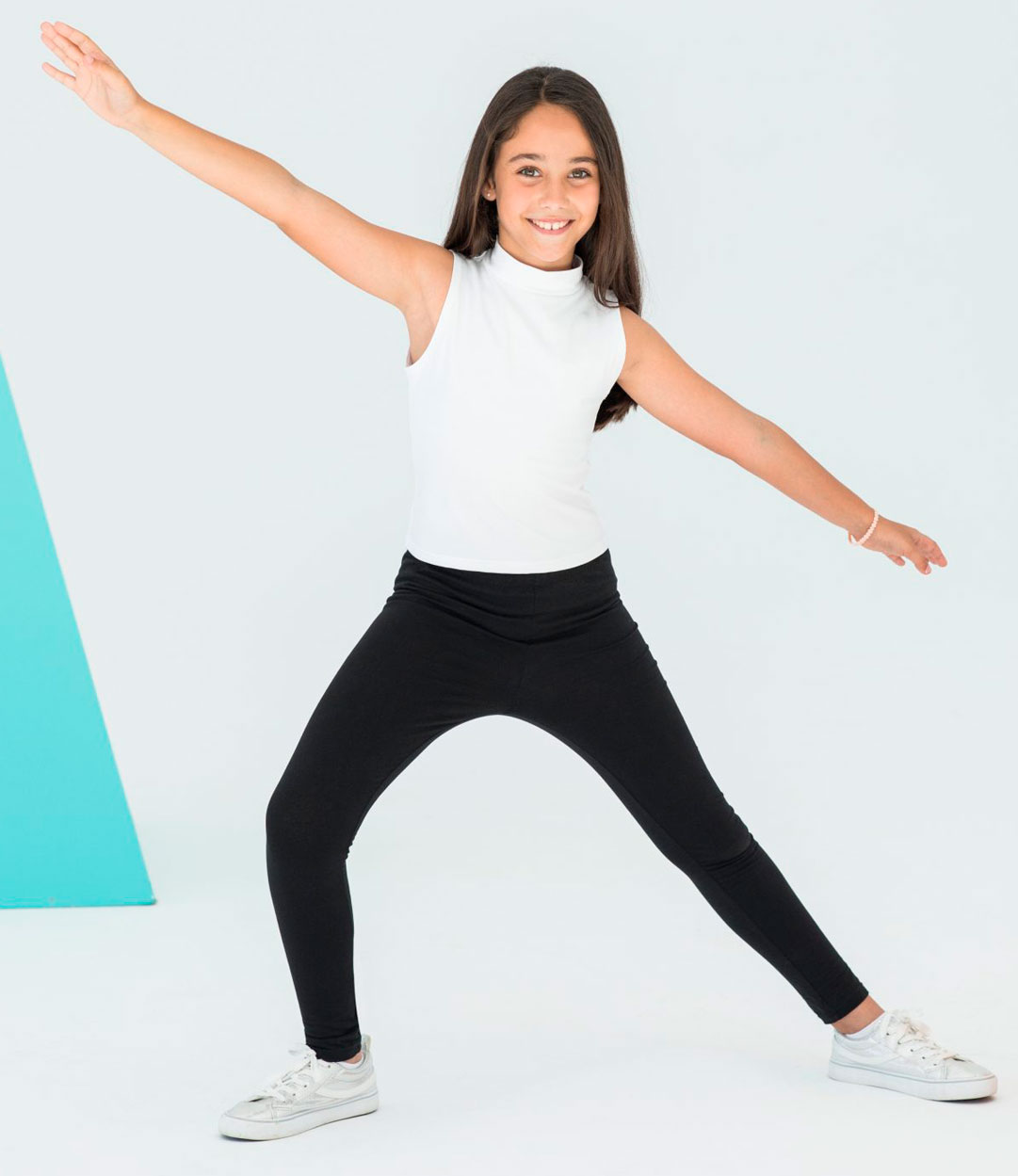 SM064_BLACK_SM170_WHITE_20_03-scaled