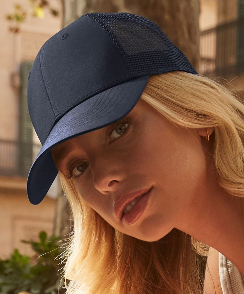 Recycled Urbanwear 6 Panel Snapback Trucker Beechfield B75R Recycled Urbanwear 6 Panel Snapback Trucker Beechfield B75R