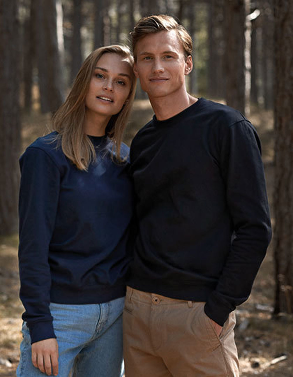 NE69301-couple
